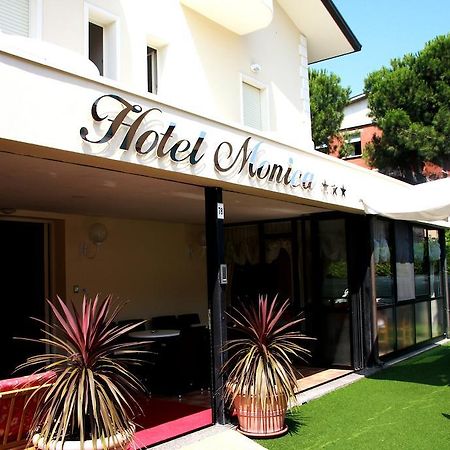 Hotel Monica チェルヴィア エクステリア 写真