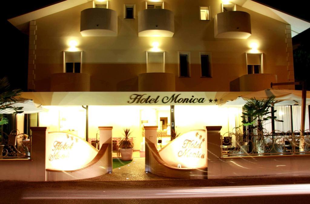 Hotel Monica チェルヴィア エクステリア 写真
