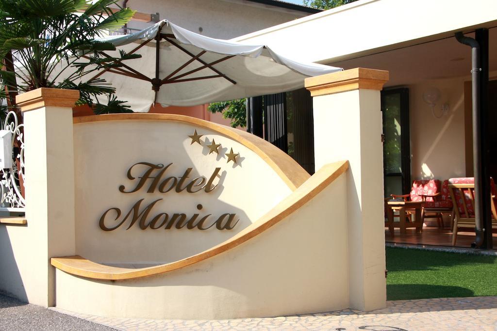 Hotel Monica チェルヴィア エクステリア 写真