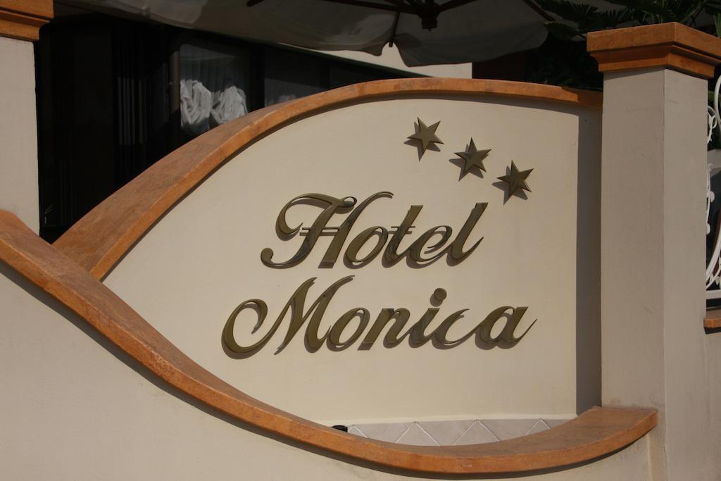 Hotel Monica チェルヴィア エクステリア 写真